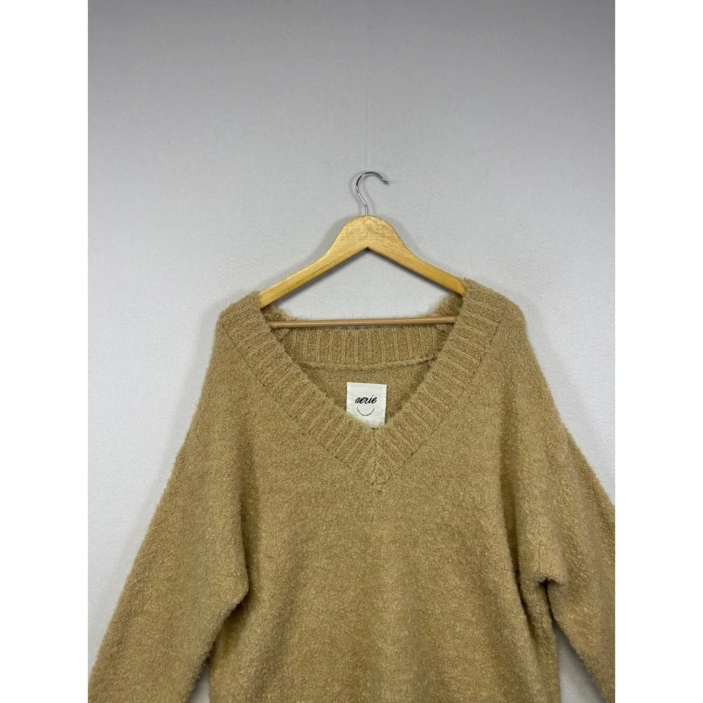 Cozy Gorpcore Aerie Womens Size M Tan Bouclé Oversized Crewneck Pullover Sweater